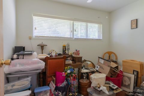Tiny photo for 215 W Swayzee Street, Marion, IN 46952 (MLS # 202618536)