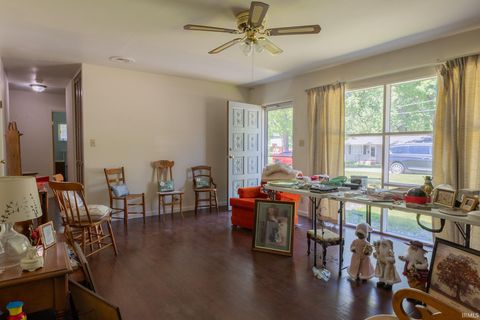 Tiny photo for 215 W Swayzee Street, Marion, IN 46952 (MLS # 202618536)