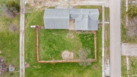 Tiny photo for 56 W 1st Street, Poneto, IN 46781 (MLS # 202610222)