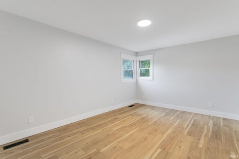 Tiny photo for 51855 Westwood Forest Drive, South Bend, IN 46628 (MLS # 202630851)
