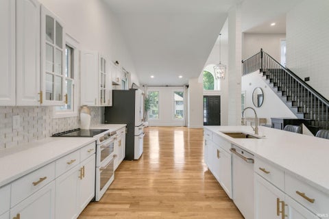 Tiny photo for 51855 Westwood Forest Drive, South Bend, IN 46628 (MLS # 202630851)