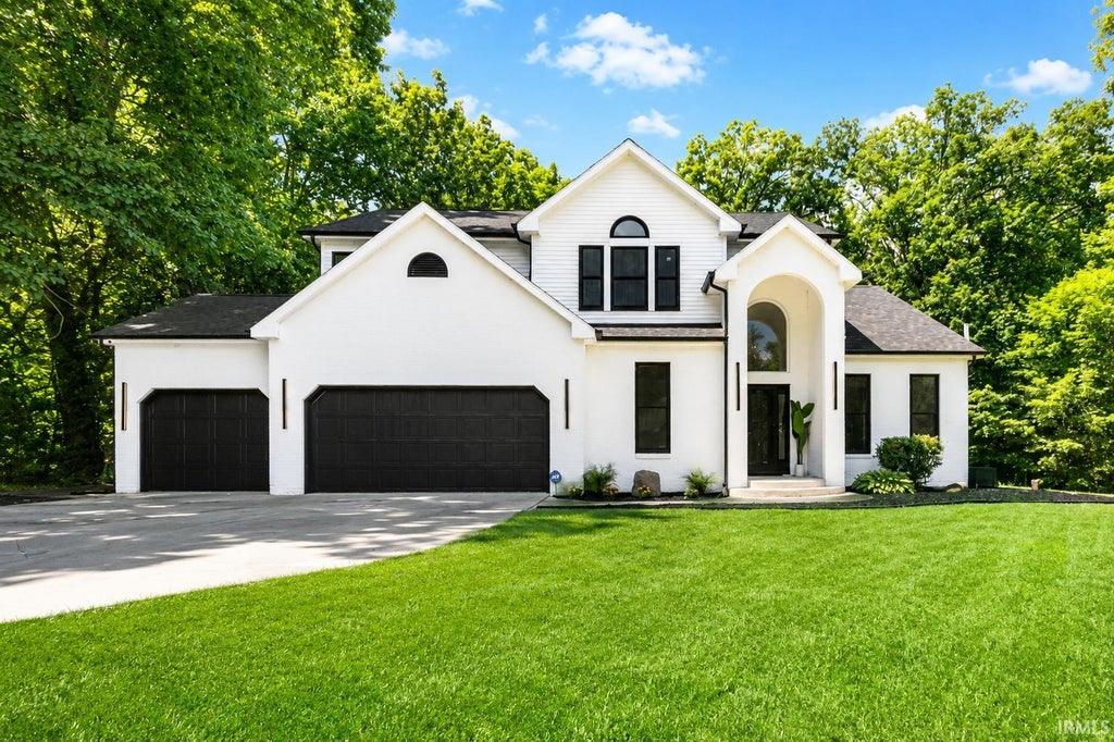 Photo of 51855 Westwood Forest Drive, South Bend, IN 46628 (MLS # 202630851)