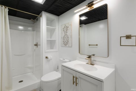 Tiny photo for 51855 Westwood Forest Drive, South Bend, IN 46628 (MLS # 202630851)