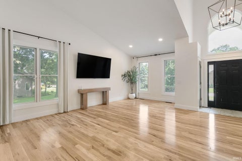 Tiny photo for 51855 Westwood Forest Drive, South Bend, IN 46628 (MLS # 202630851)