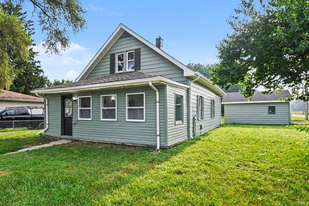Photo of 216 Ray Street, Mishawaka, IN 46544 (MLS # 202632467)