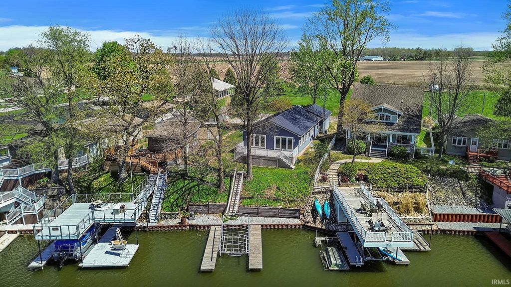 Photo of 3584 E Bailey Road, Monticello, IN 47960 (MLS # 202610519)