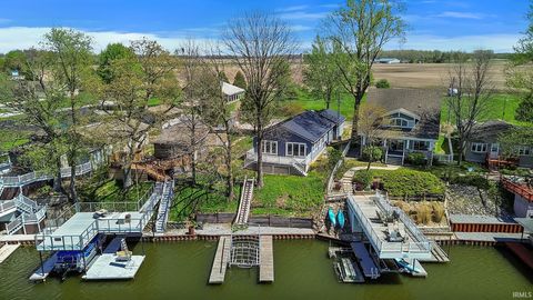Tiny photo for 3584 E Bailey Road, Monticello, IN 47960 (MLS # 202610519)