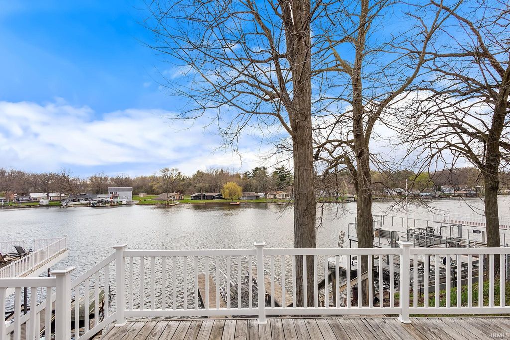 Photo of 3584 E Bailey Road, Monticello, IN 47960 (MLS # 202610519)