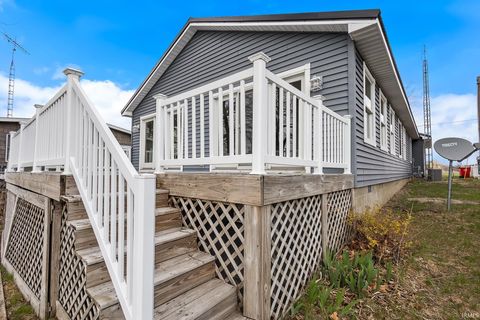 Tiny photo for 3584 E Bailey Road, Monticello, IN 47960 (MLS # 202610519)