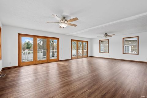 Tiny photo for 3584 E Bailey Road, Monticello, IN 47960 (MLS # 202610519)