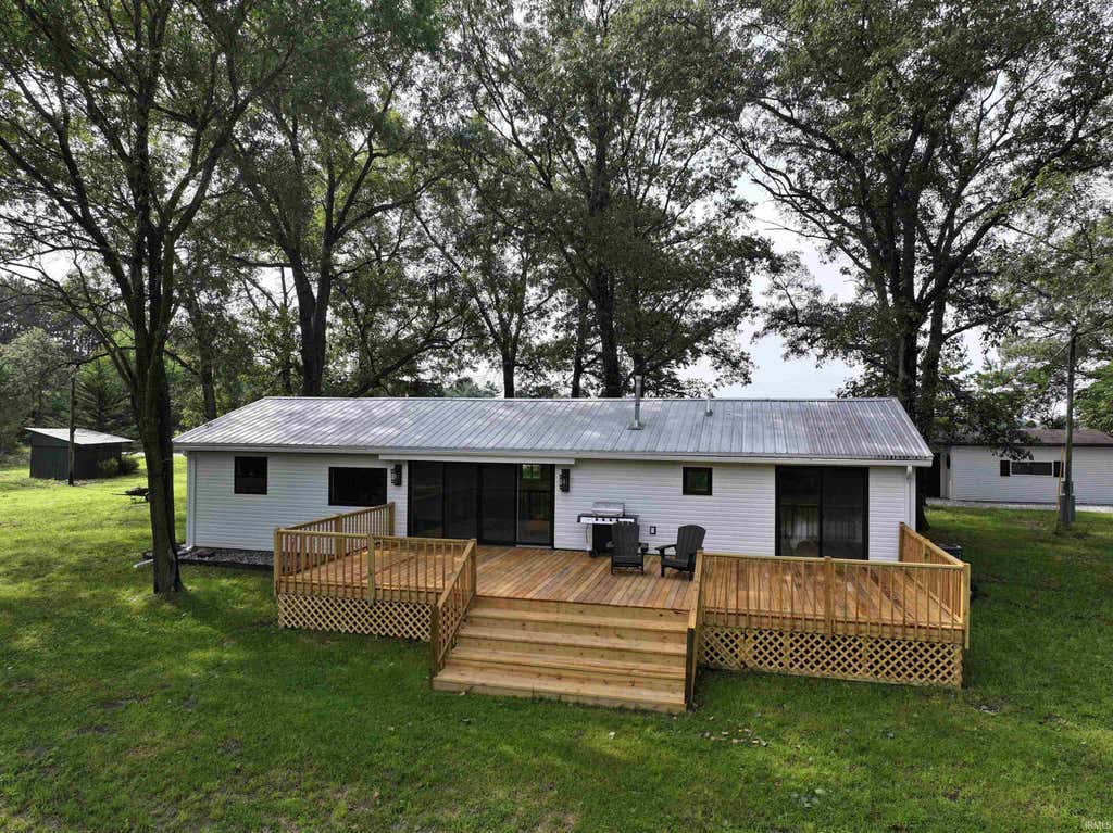 Photo of 13054 W 300 North Road, Medaryville, IN 47957 (MLS # 202632860)