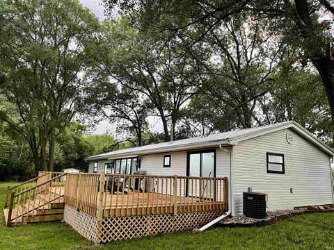 Tiny photo for 13054 W 300 North Road, Medaryville, IN 47957 (MLS # 202632860)