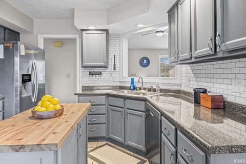 Tiny photo for 5017 Heritage Drive, Lafayette, IN 47905 (MLS # 202602397)