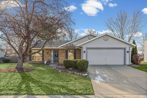 Photo of 5017 Heritage Drive, Lafayette, IN 47905 (MLS # 202602397)