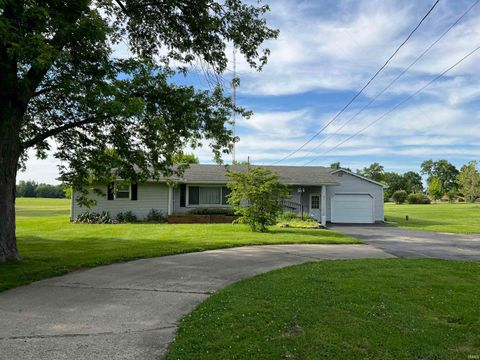 Photo of 1670 W Old Waynetown Road, Crawfordsville, IN 47933 (MLS # 202618219)