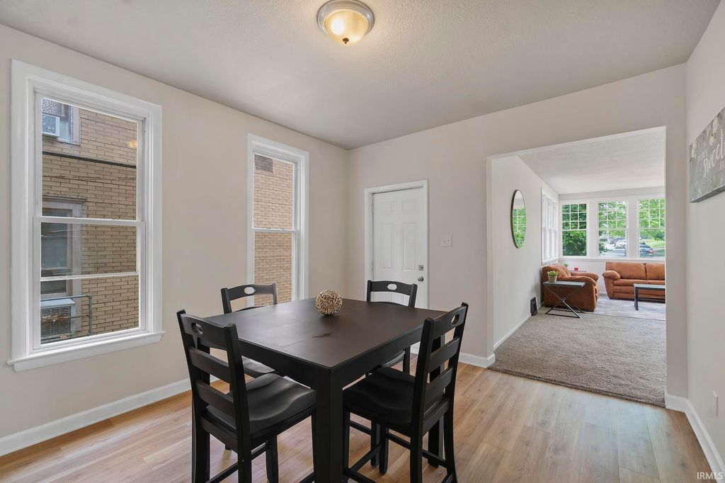 Photo of 2506 S Wayne Avenue, Fort Wayne, IN 46807 (MLS # 202618774)
