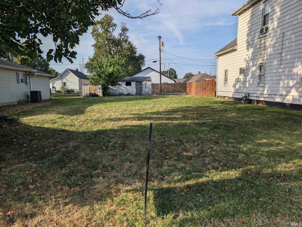 Photo of 504 W Main Street, Washington, IN 47501 (MLS # 202537061)