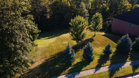 Photo of 2114 Duffers Lane #173, Evansville, IN 47725 (MLS # 202536270) Photo of 2114 Duffers Lane #173, Evansville, IN 47725 (MLS # 202536270)