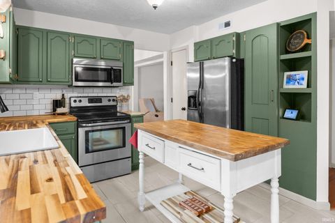 Tiny photo for 46 Gelder Court, Lafayette, IN 47905 (MLS # 202611184)