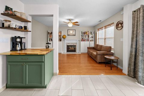 Tiny photo for 46 Gelder Court, Lafayette, IN 47905 (MLS # 202611184)