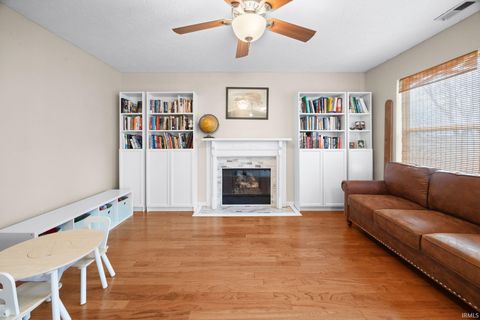 Tiny photo for 46 Gelder Court, Lafayette, IN 47905 (MLS # 202611184)