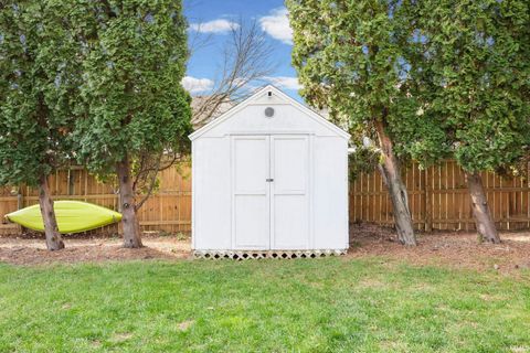 Tiny photo for 46 Gelder Court, Lafayette, IN 47905 (MLS # 202611184)