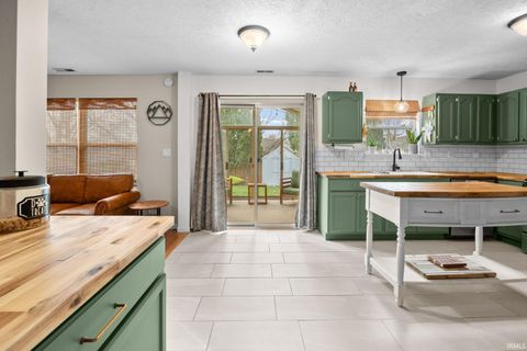 Tiny photo for 46 Gelder Court, Lafayette, IN 47905 (MLS # 202611184)