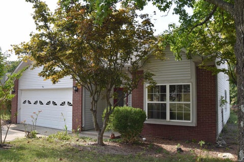 Photo of 1109 W Pine Meadow Drive, Bloomington, IN 47403 (MLS # 202639084)