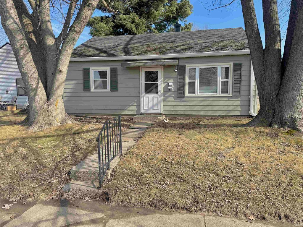 Photo of 2200 N Delphos Street, Kokomo, IN 46901 (MLS # 202604871)