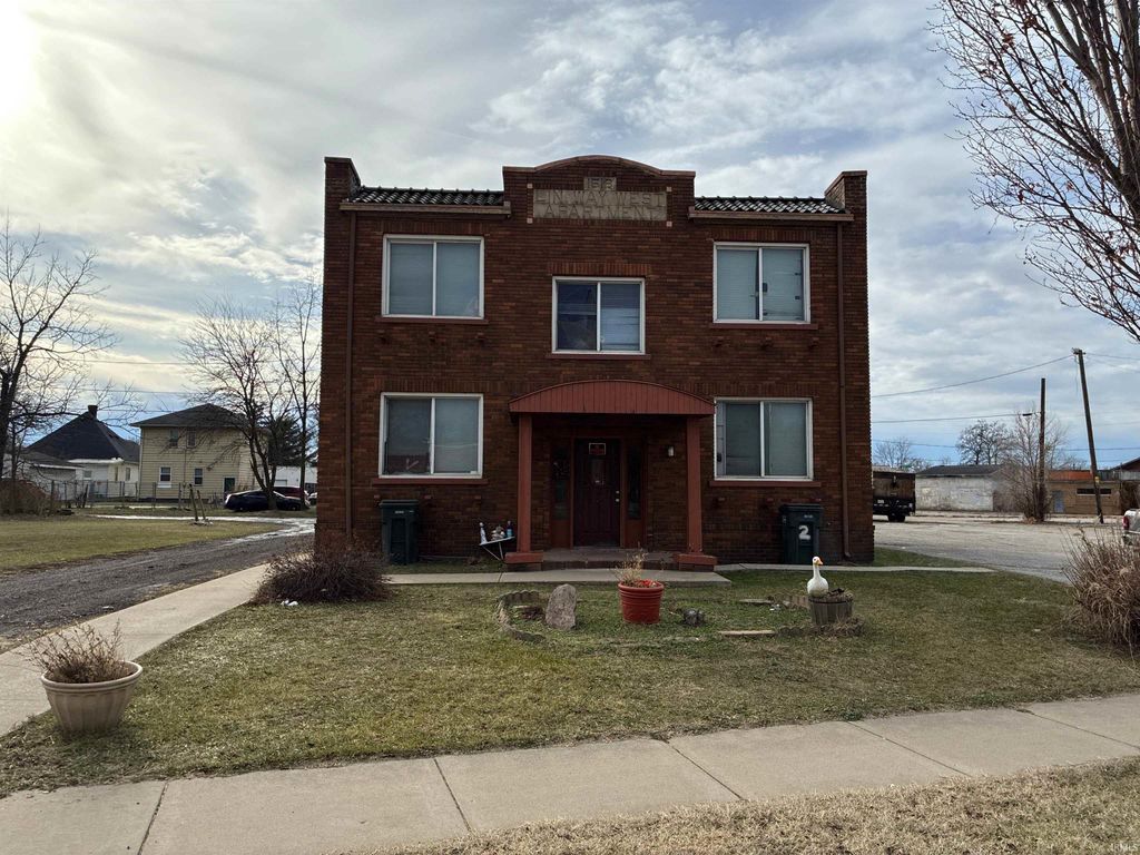 Photo of 1518 Lincoln Way West Way, South Bend, IN 46628 (MLS # 202600833)