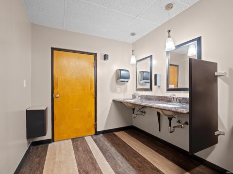 Tiny photo for 215 E Van Buren Street, Columbia City, IN 46725 (MLS # 202602631)