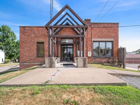 Tiny photo for 215 E Van Buren Street, Columbia City, IN 46725 (MLS # 202602631)