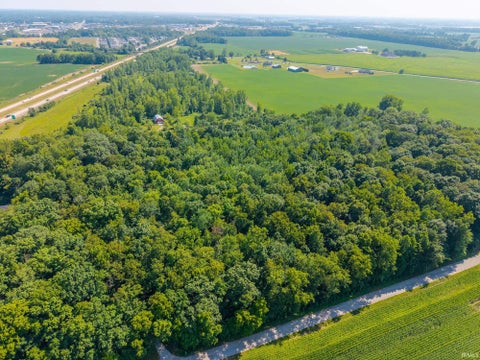 Tiny photo for 2438 County Road 38 Road #1, Auburn, IN 46706 (MLS # 202627723)
