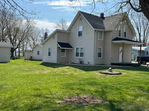 Tiny photo for 36 N Pearl Street, New Waverly, IN 46961 (MLS # 202613284)