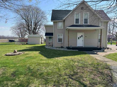 Tiny photo for 36 N Pearl Street, New Waverly, IN 46961 (MLS # 202613284)
