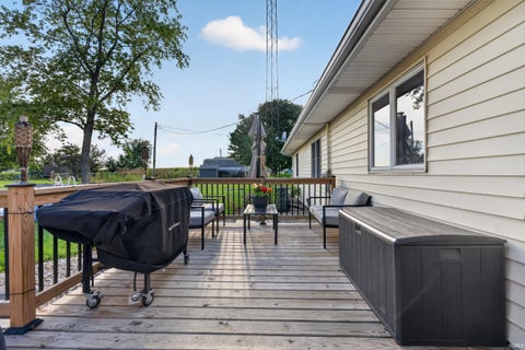 Tiny photo for 7763 W 650 N, Royal Center, IN 46978 (MLS # 202637218)