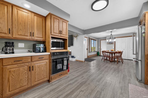 Tiny photo for 7763 W 650 N, Royal Center, IN 46978 (MLS # 202637218)