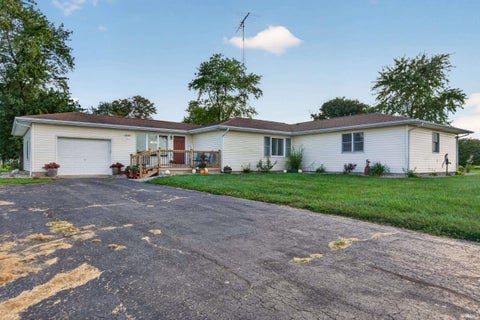 Tiny photo for 7763 W 650 N, Royal Center, IN 46978 (MLS # 202637218)