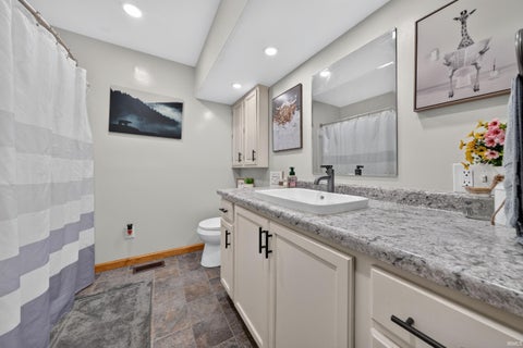 Tiny photo for 7763 W 650 N, Royal Center, IN 46978 (MLS # 202637218)