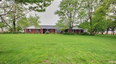 Photo of 5496 S 700 E, Walton, IN 46994 (MLS # 202616762)