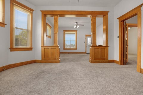 Tiny photo for 2602 Pennsylvania Street, Evansville, IN 47712 (MLS # 202623497)