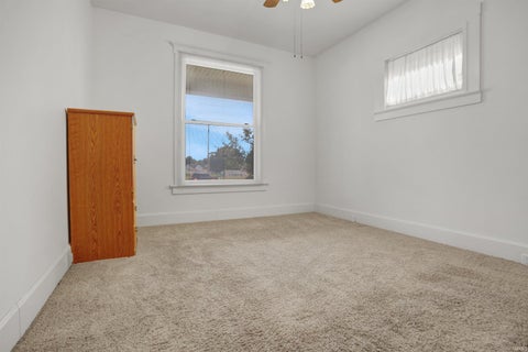 Tiny photo for 2602 Pennsylvania Street, Evansville, IN 47712 (MLS # 202623497)