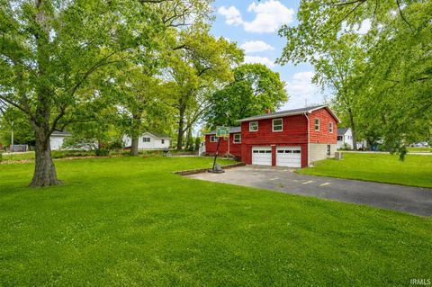 Tiny photo for 303 N Roosevelt Street, Warsaw, IN 46580 (MLS # 202619926)