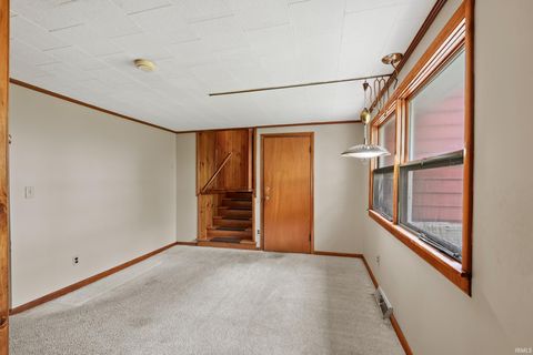 Tiny photo for 303 N Roosevelt Street, Warsaw, IN 46580 (MLS # 202619926)