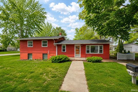 Tiny photo for 303 N Roosevelt Street, Warsaw, IN 46580 (MLS # 202619926)