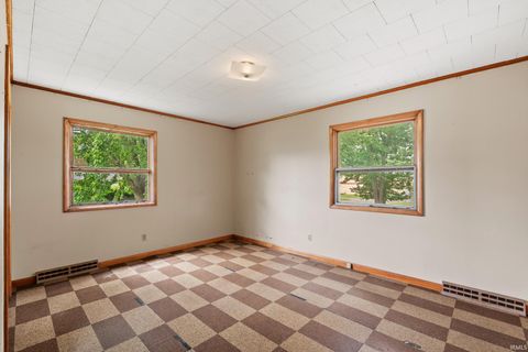 Tiny photo for 303 N Roosevelt Street, Warsaw, IN 46580 (MLS # 202619926)
