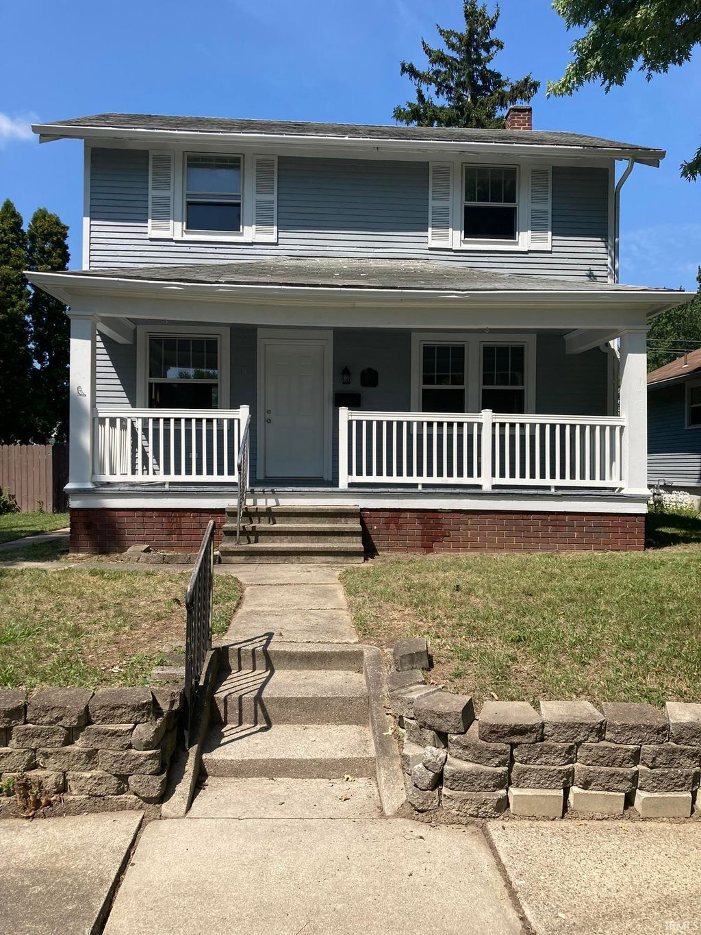 Photo of 4122 Buell Drive, Fort Wayne, IN 46807 (MLS # 202540627)