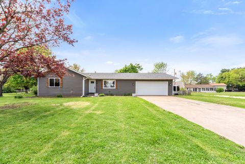 Photo of 18098 Sunny Lane, Goshen, IN 46526 (MLS # 202600403)