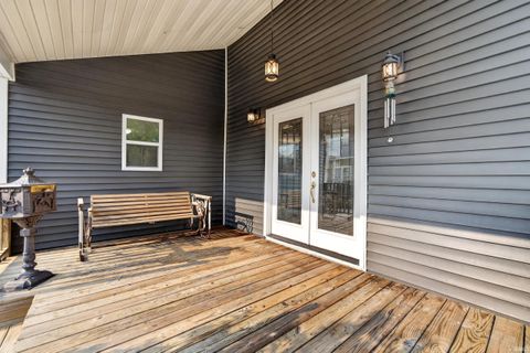 Tiny photo for 1712 W Jefferson Street, Kokomo, IN 46901 (MLS # 202628387)