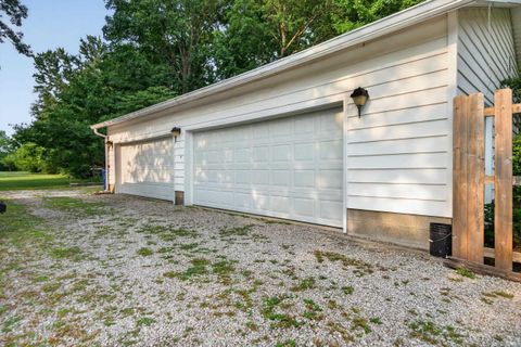Tiny photo for 1712 W Jefferson Street, Kokomo, IN 46901 (MLS # 202628387)